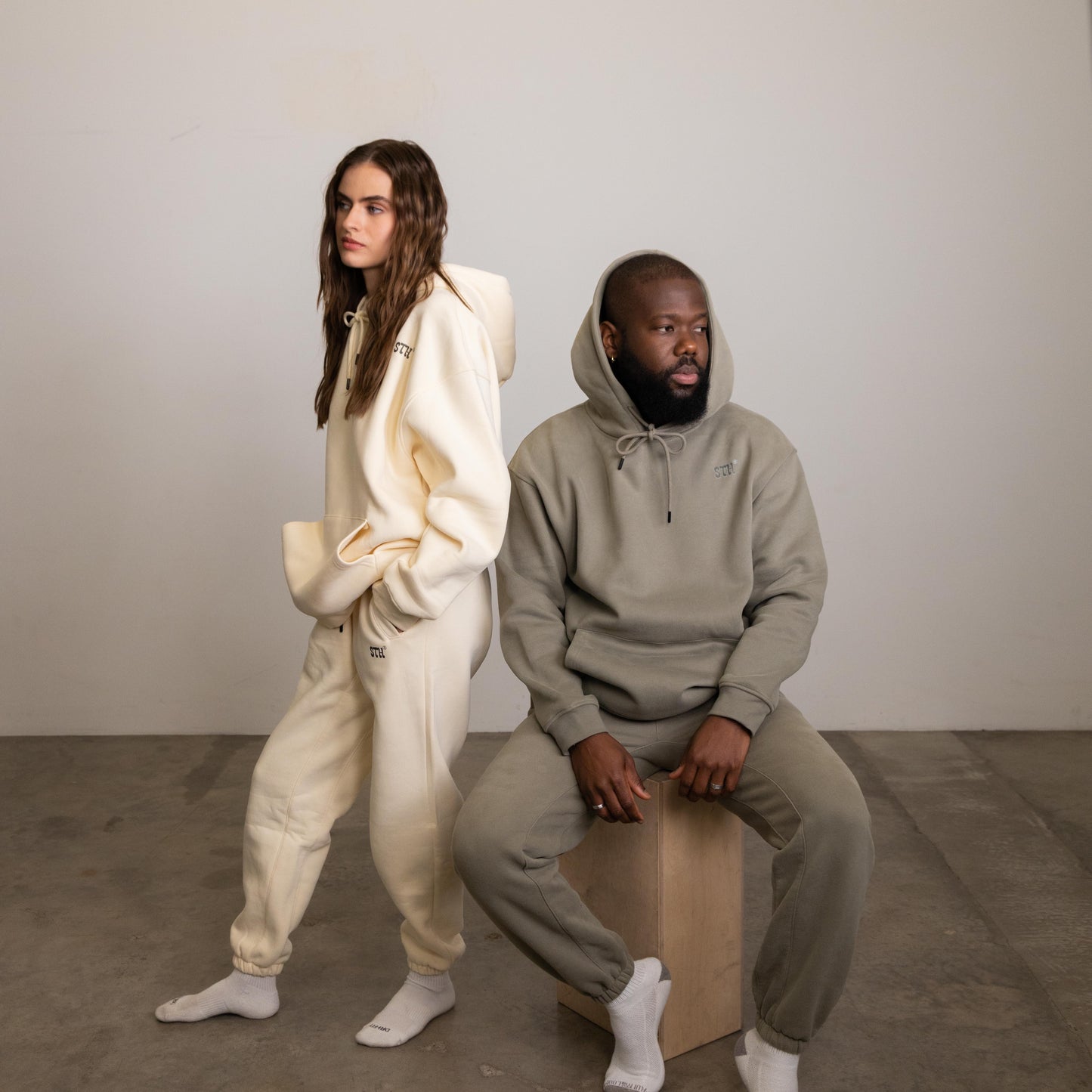 STH JOGGERS (Moss)