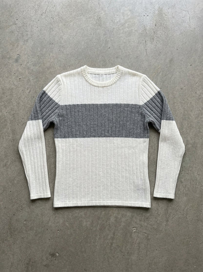 Color Block Ribbed Crew Pullover in WHITE