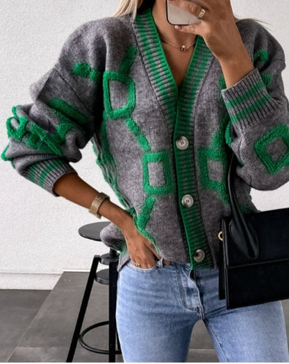 Seasonal Sweaters™ - Vintage Knitted V Neck Cardigan