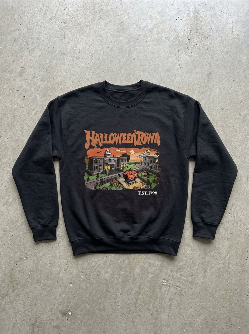 Halloweentown 1988 Graphic Pullover in Black