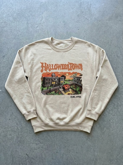 Halloweentown 1998 Graphic Pullover in Khaki
