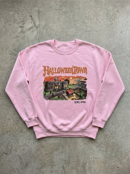 Halloweentown 1998 Graphic Pullover in Pink