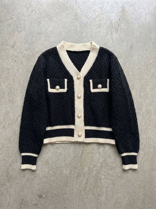 Pearl Button Contrast Trim Cardigan in black